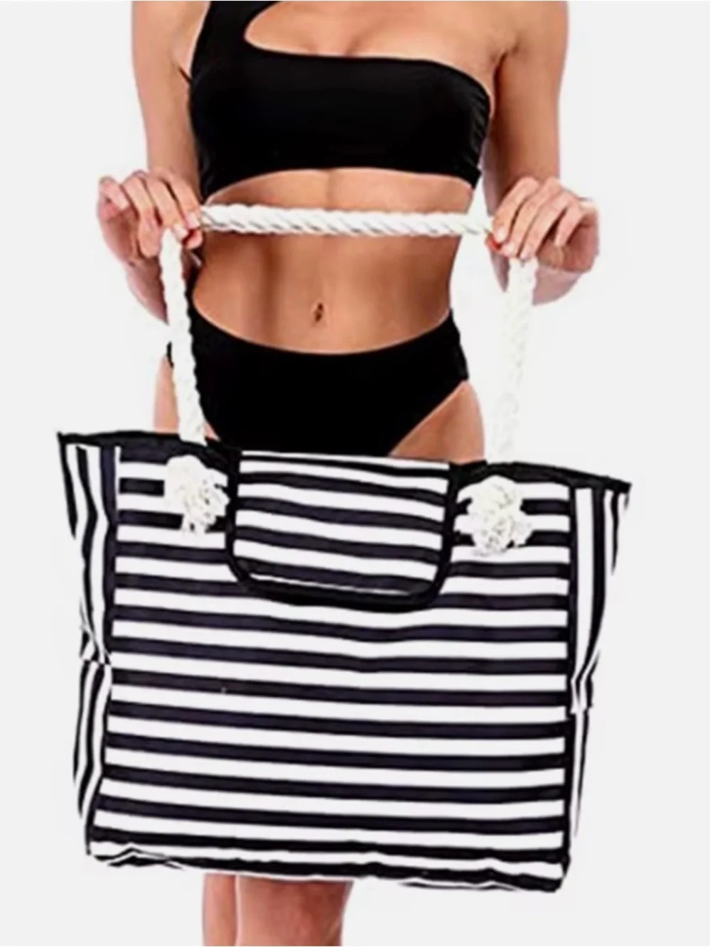 SPACIOUS BLACK AND WHITE STRIPED ROPE HANDLE WATERPROOF BEACH TOTE BAG 🌟NEW🌟